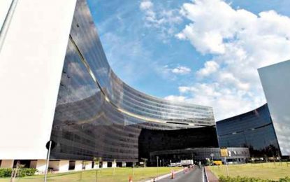 Escala de pagamento dos servidores em outubro e promete quitar 13º de 2018