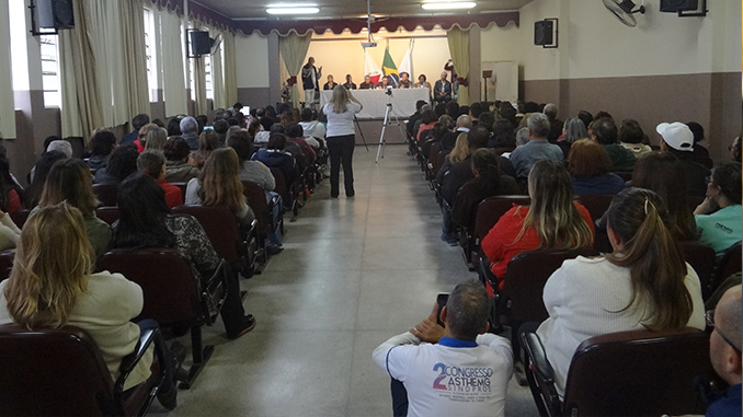 Funcionários da Fhemig podem entrar em greve