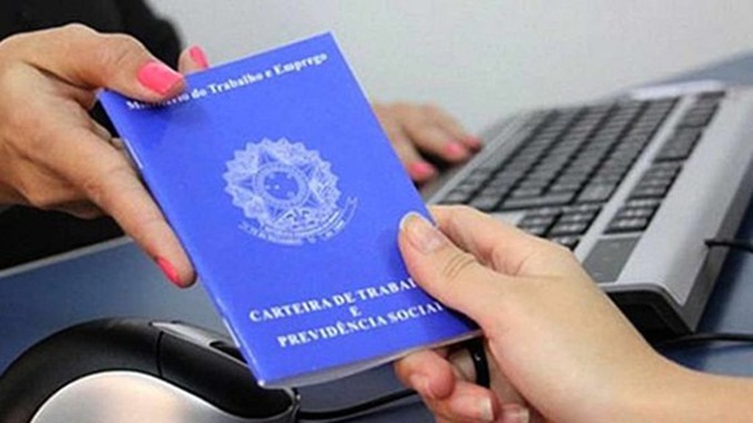 Minas Gerais lidera geração de empregos no país em outubro