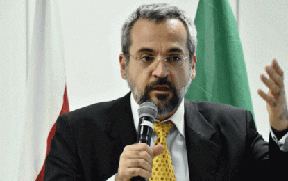 Enem foi um sucesso e PF investiga suspeitos de fraude, diz ministro