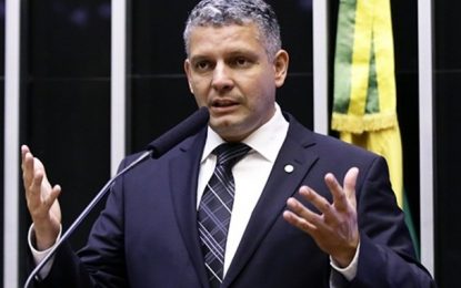 MG: Reforma tributária precisa “diminuir impacto negativo” da arrecadação dos estados, diz deputado Dr. Frederico