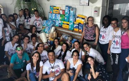 Alunos do Senac levam alegria à Casa do Velho Amigo, em Barbacena