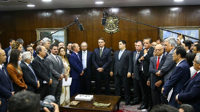 Projeto de lei pode extinguir 17 municípios próximos de Barbacena