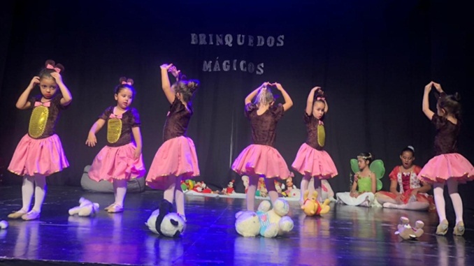 Mostra artística das alunas do Museu Georges Bernanos