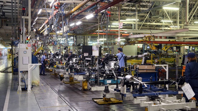 Faturamento da indústria cresce 1,3%, aponta CNI