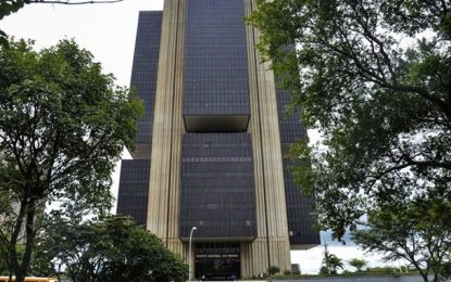 Mercado aumenta previsões para inflação, aponta levantamento do Banco Central