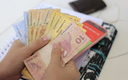 Renda da classe média cresce na comparação com 2018, aponta Ipea