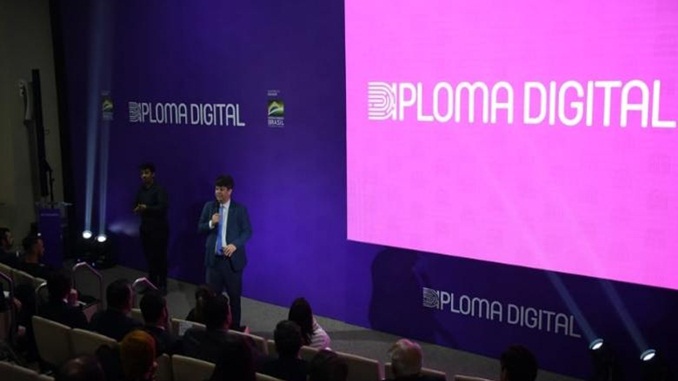 Instituições de ensino superior têm até o fim de 2021 para se adequarem ao Diploma Digital