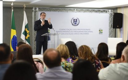 Ministério da Educação inicia capacitação de profissionais para Escolas Cívico-Militares