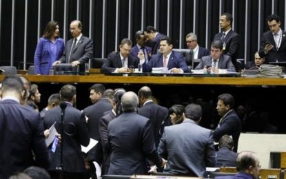 Sessão do Congresso analisará vetos e projetos de liberação de crédito