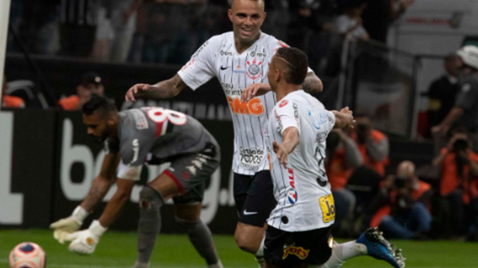 Timão estreia com goleada no Paulistão e Flu soma mais três pontos no Carioca