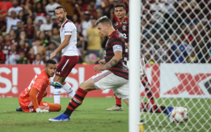 Nenê marca golaço e Tricolor vence primeiro Fla-Flu de 2020