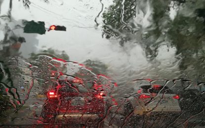 Chuvas causam 800 desabamentos na região metropolitana de São Paulo