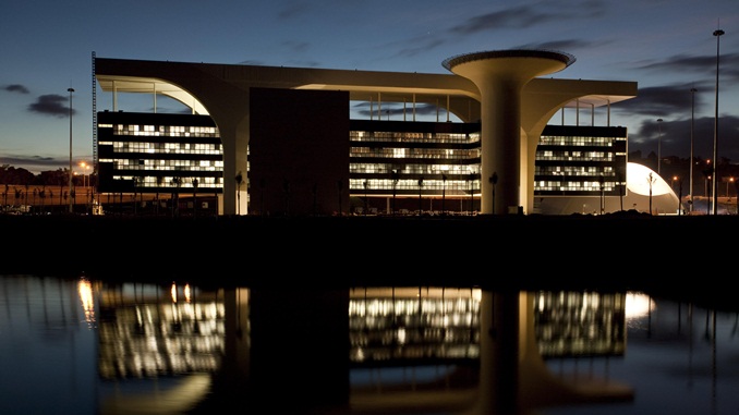 75% dos funcionários estaduais já receberam o 13° salário