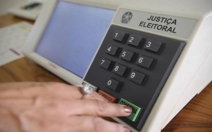 TSE começa fase de testes das novas urnas eletrônicas