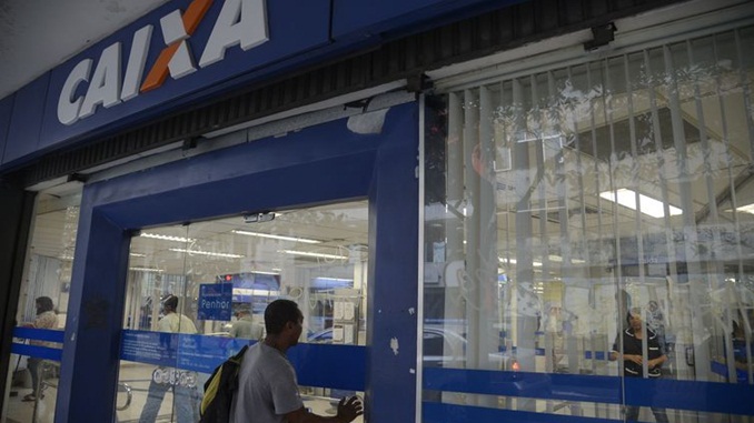 Começou hoje o pagamento do Bolsa Família