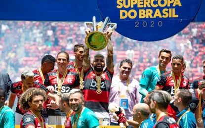 Flamengo vence Athlético e leva a Supercopa do Brasil; Grêmio bate Inter e se classifica