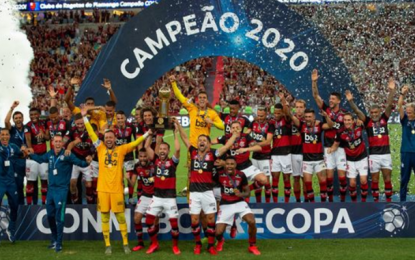 Fla bate Del Valle e é campeão da Recopa; Atlético perde nos pênaltis e é eliminado da Copa do Brasil