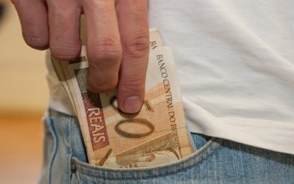 Pagamento do PIS a nascidos em março e abril começa nesta quinta-feira