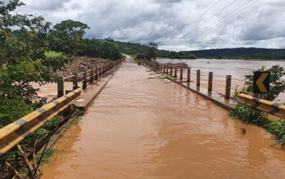 Produtores rurais prejudicados pelas chuvas terão empréstimos bancários prorrogados