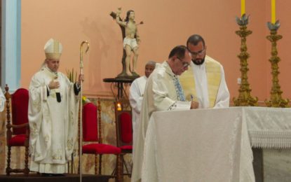 Cônego Luiz Carneiro toma posse na Paróquia São Sebastião, em Barbacena