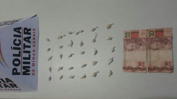 DUPLA É PRESA POR TRÁFICO DE DROGAS, EM SÃO JOÃO DEL-REI