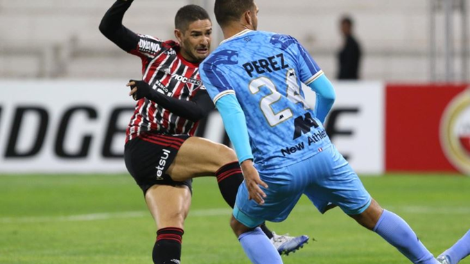 São Paulo perde para o Binacional e tira os 100% dos times brasileiros na primeira rodada da Libertadores