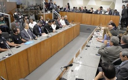 Secretário de Governo afirma que Zema vai aprovar reajuste da segurança, mas não garante emenda