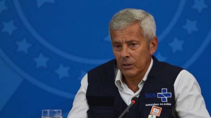 CORONAVÍRUS: Brasil registra mais de 10 mil pessoas infectadas pela doença