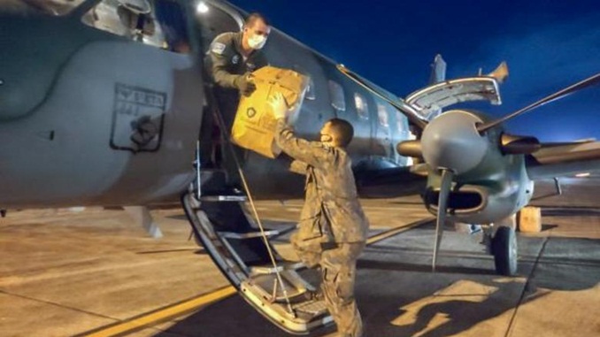 27 mil militares transportam respiradores para conserto em ação liderada pelo SENAI