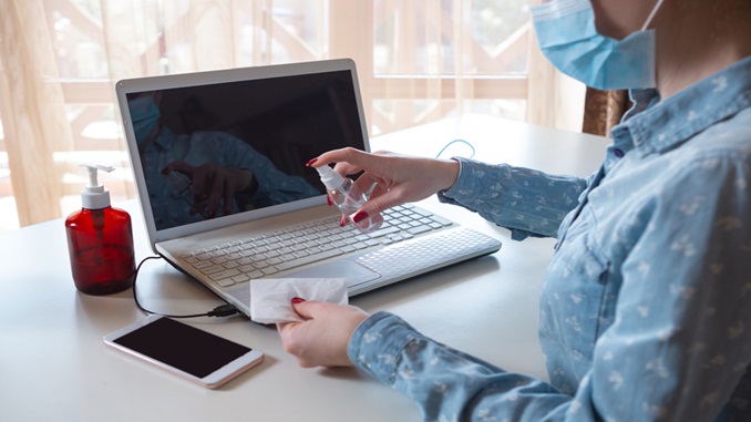 MINUTO SAÚDE: Saiba evitar o vírus da COVID-19 na superfície dos objetos