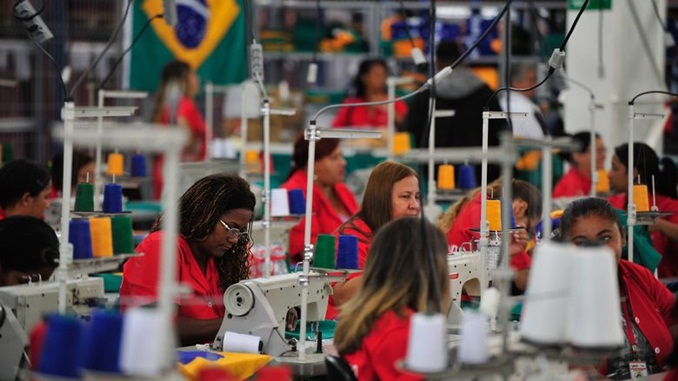 MG: Setor de confecções ajuda municípios a combater pandemia de covid-19