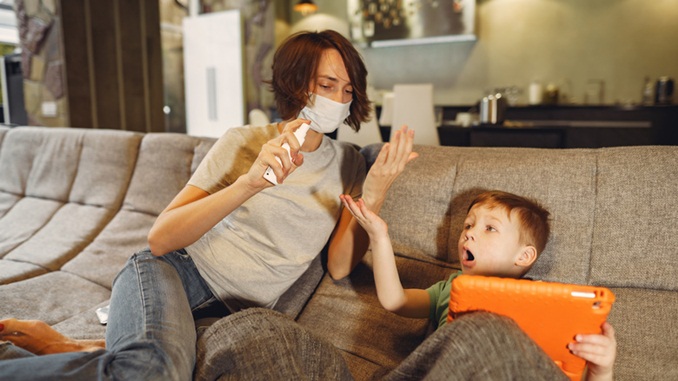 É preciso cuidar da saúde física e mental durante isolamento social contra o coronavírus