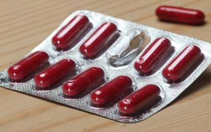 Maior parte da população defende que médicos devem decidir ou não pelo uso da cloroquina