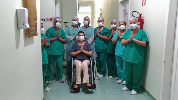 Primeira paciente internada com COVID-19 em Barbacena está curada