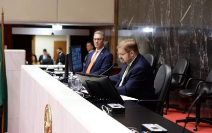 Zema sanciona seis projetos de lei em combate ao novo coronavírus