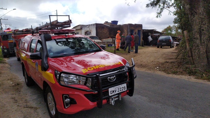 Bombeiros iniciam campanha de prevenção de incêndios em vegetação