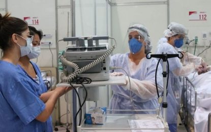 Brasil já registra mais de 330 mil casos confirmados da Covid-19