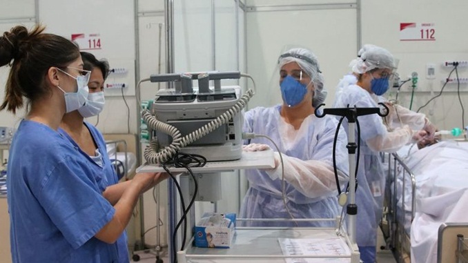 Brasil já registra mais de 330 mil casos confirmados da Covid-19