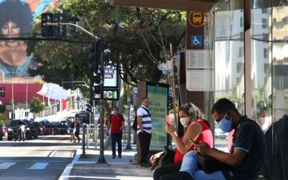 Mais de 135 mil pessoas estão com a Covid-19 e mortes passam de 9 mil