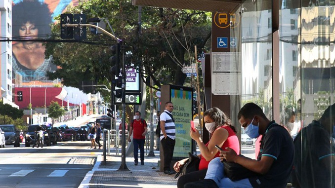 Mais de 135 mil pessoas estão com a Covid-19 e mortes passam de 9 mil