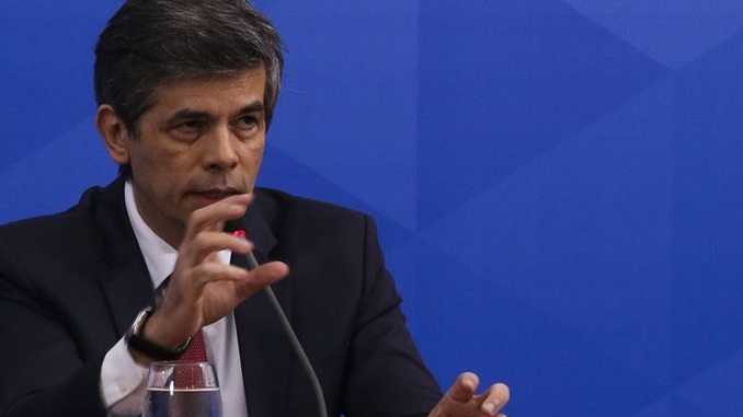 Ministro da Saúde pede que questão da fila única seja estudada com cuidado