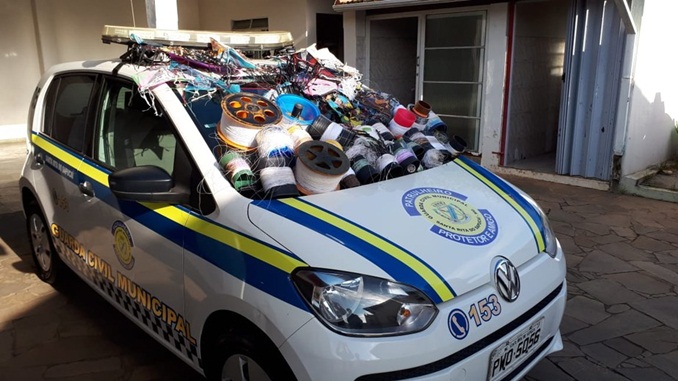 Operação da Guarda Civil apreende linhas cortantes e notifica infratores em Santa Rita do Sapucaí