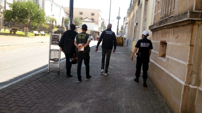 Guarda Civil Municipal e Vigilância Sanitária trabalhando no enfrentamento ao coronavírus