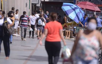 87% dos brasileiros precisaram sair durante isolamento social, mostra pesquisa