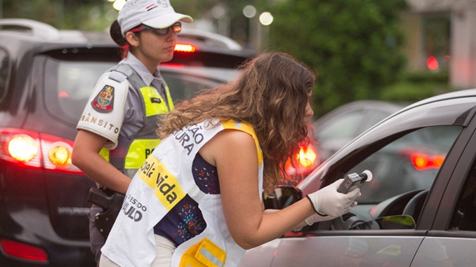 Lei Seca completa 12 anos com o desafio de diminuir as mortes ao volante
