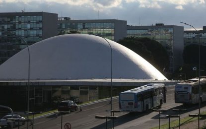 Projeto a ser analisado pela Câmara facilita tratamento para pacientes com câncer