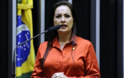 Projeto de lei aumenta impostos sobre cigarro para combater covid-19