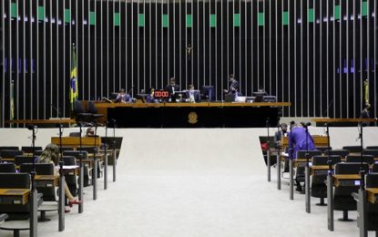 MP aprovada pela Câmara cria financiamento para pagar salários