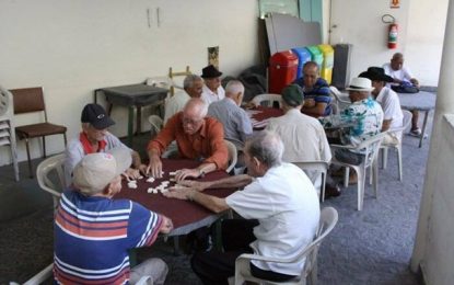 Casa do Velho Amigo realiza campanha de fraldas geriátricas